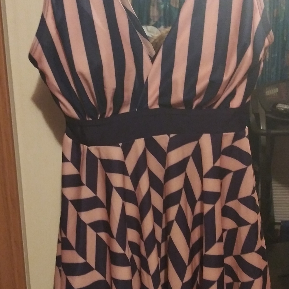 🌺Sexy Rotita Swim Dress Tankini and shorts with padded bralette. Size M US 2-4 - Picture 5 of 8